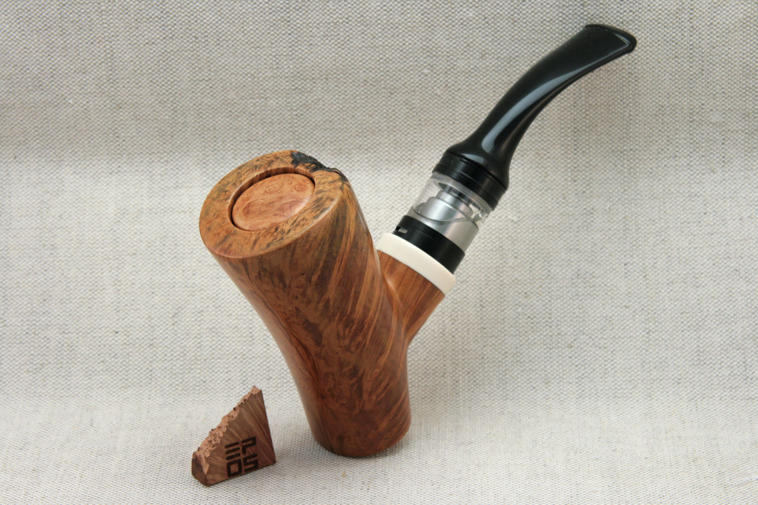 Duder e-pipe. Mechanical vaping mod made by Epos.