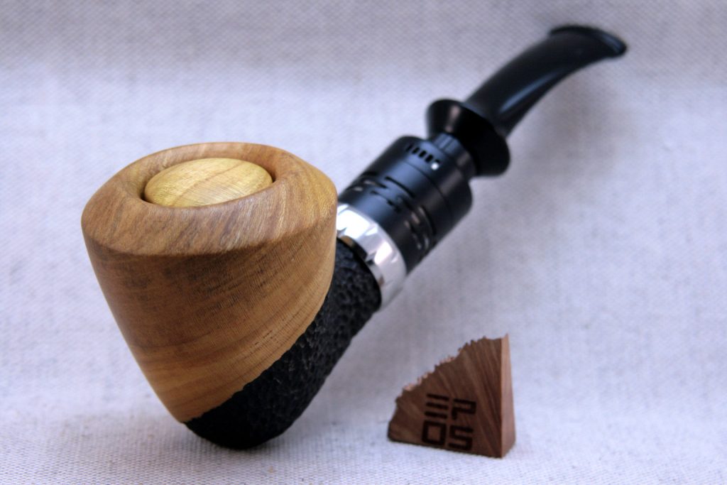 Rhodesian LOTR e-pipe. Mechanical vaping mod made by Epos.